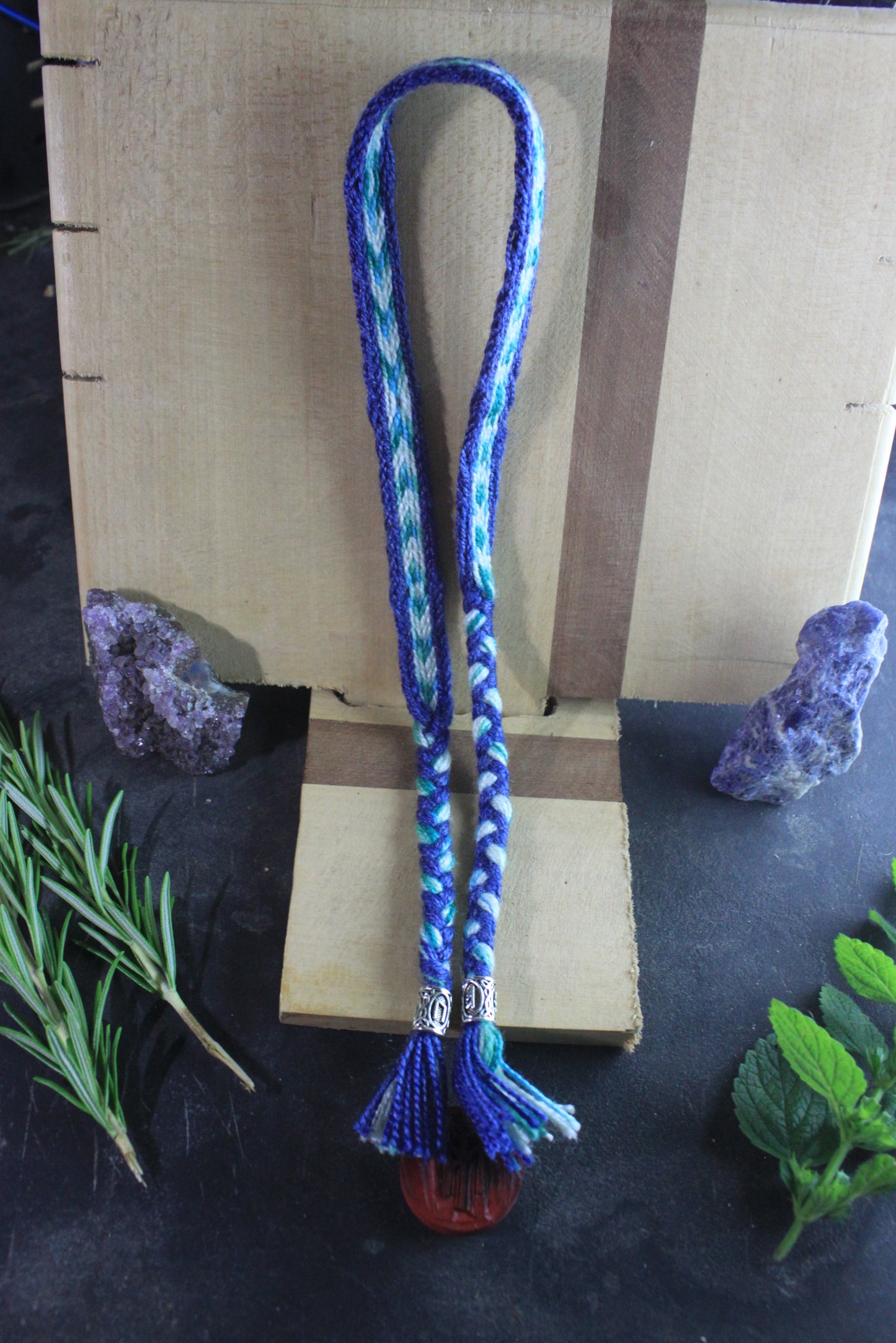 Njörd Bracelet - Woven Shore Talisman with Cards