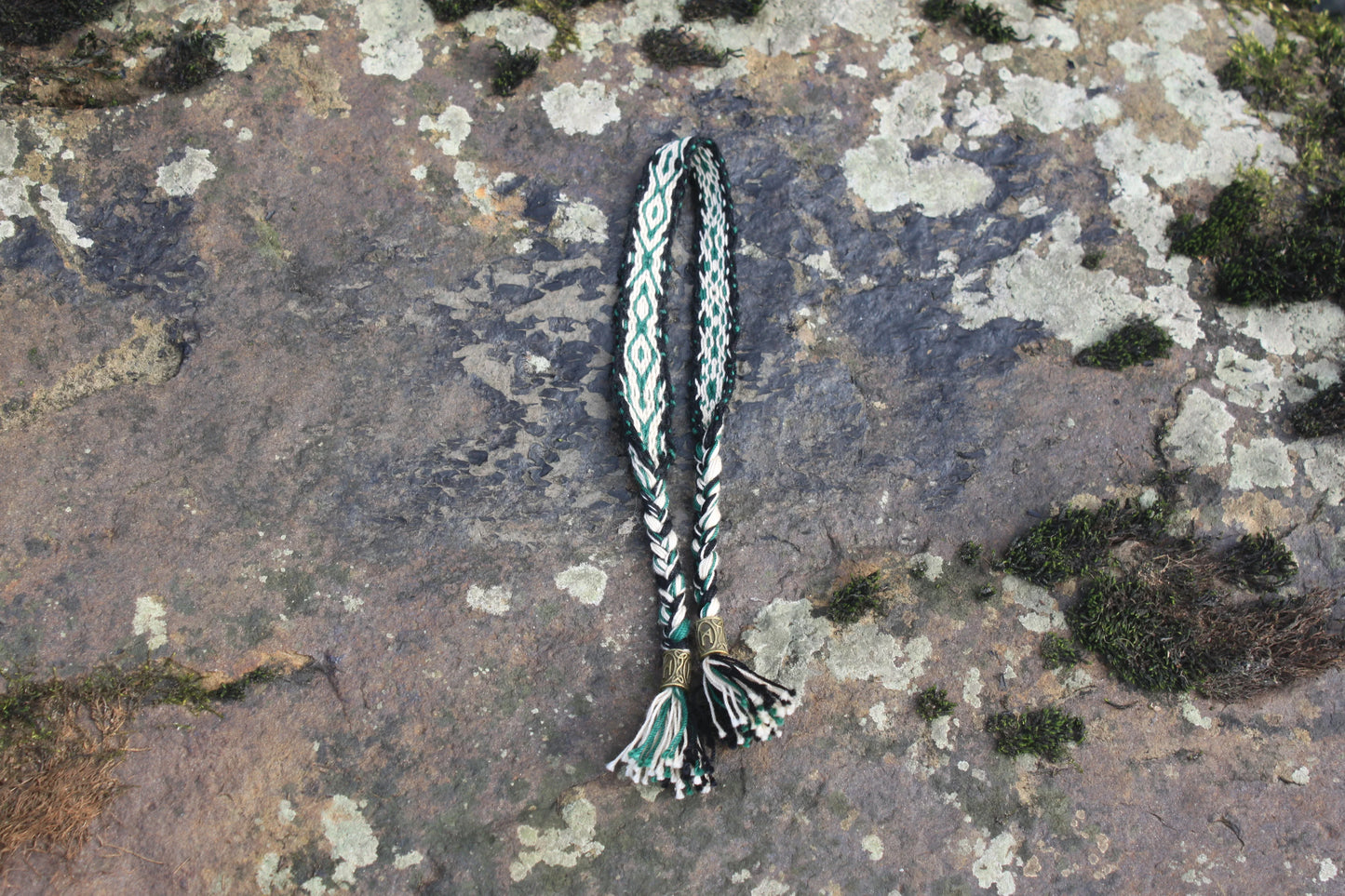 woven bracelet heimdall (black, beige & green)